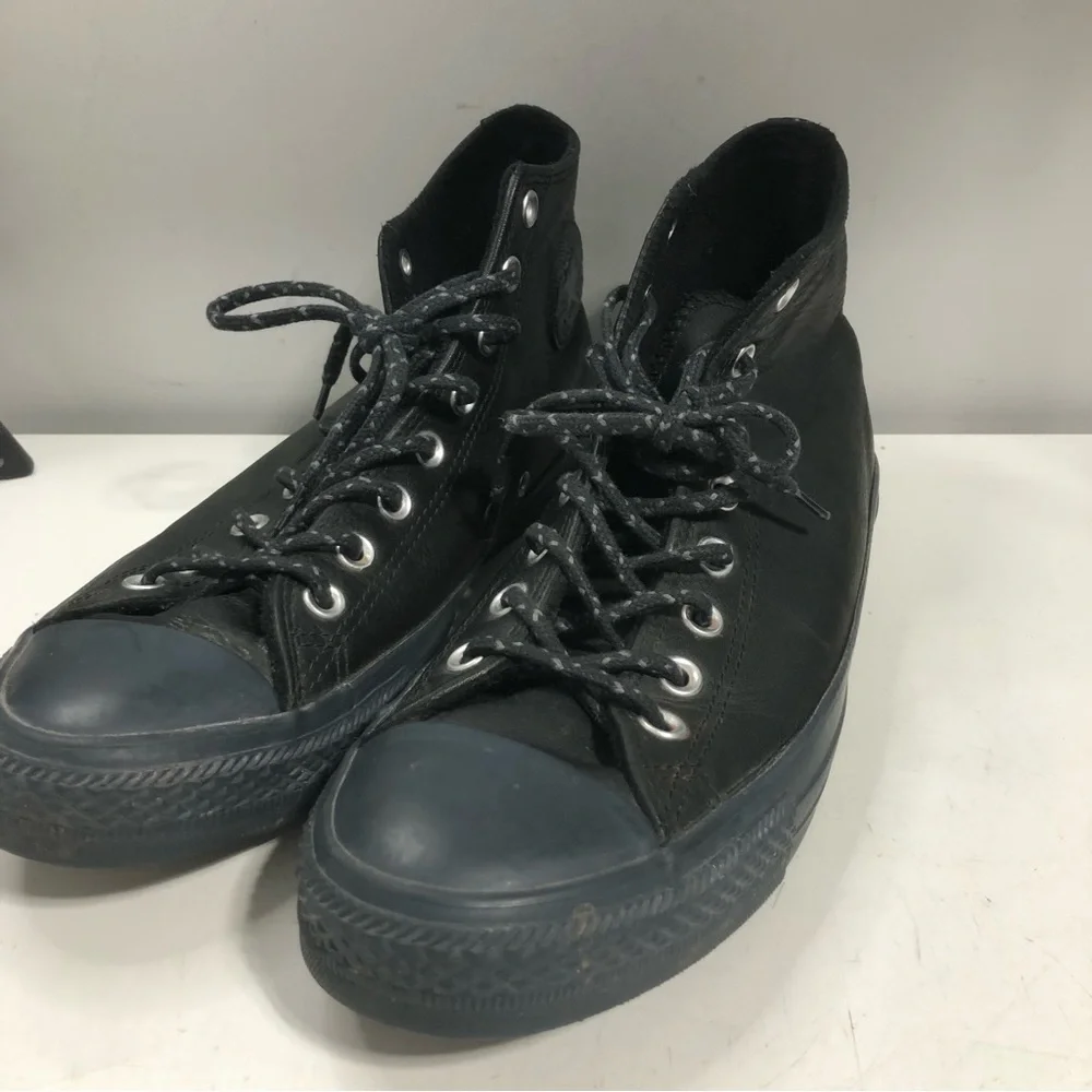 Converse Chuck Taylor All Star Mono Leather High Top, size 9M or 11W - Picture 3 of 9